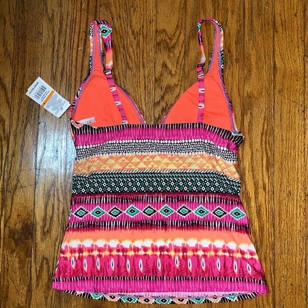 NWT Kenneth Cole Reaction Multicolor Tankini swimwear Bikini Top Size Sm…